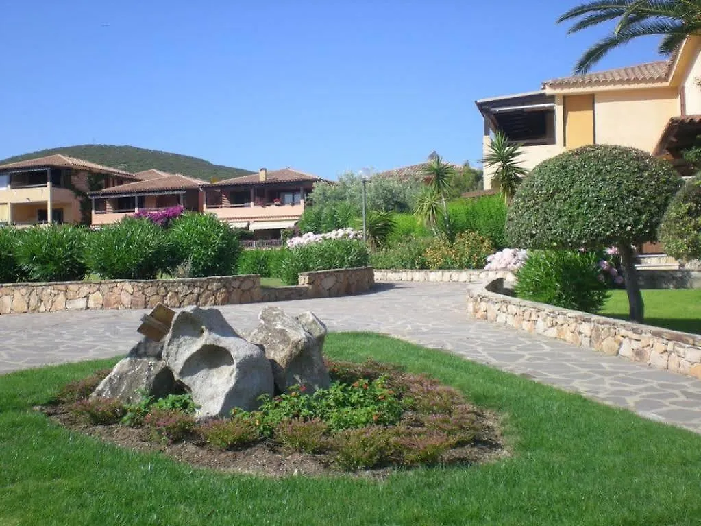 アパート Baia De Bahas Residence ゴルフォ・アランチ イタリア