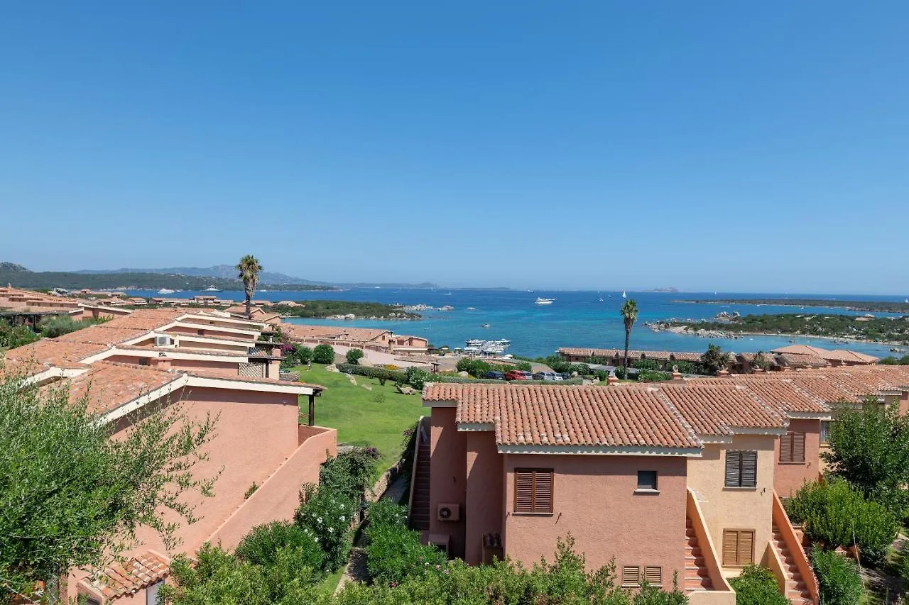 Baia De Bahas Residence Golfo Aranci 0*,