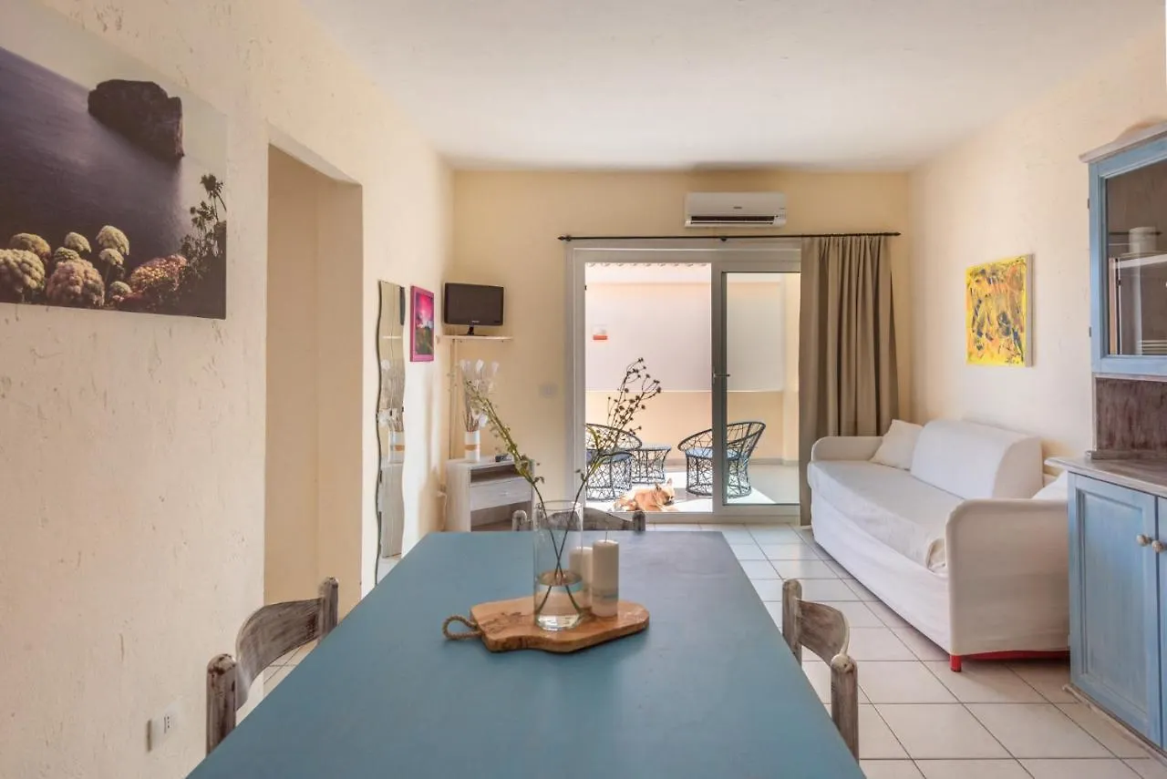Baia De Bahas Residence Golfo Aranci Italie