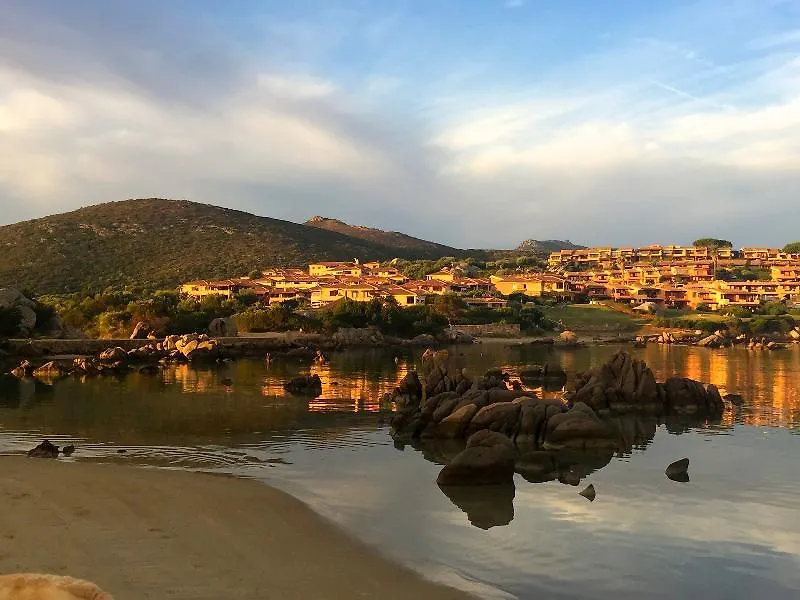 Baia De Bahas Residence Golfo Aranci Appartement